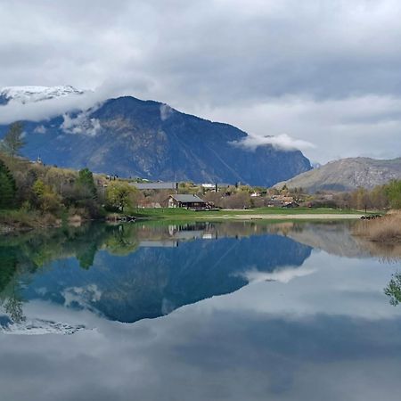Villargondran, Les Magnifiques Cols De Maurienne Garage Motos, Velos Zimmer foto